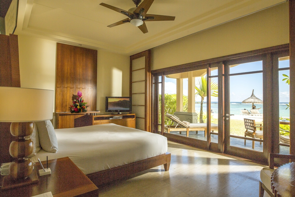 Junior Suite, Beachfront - Photo 1
