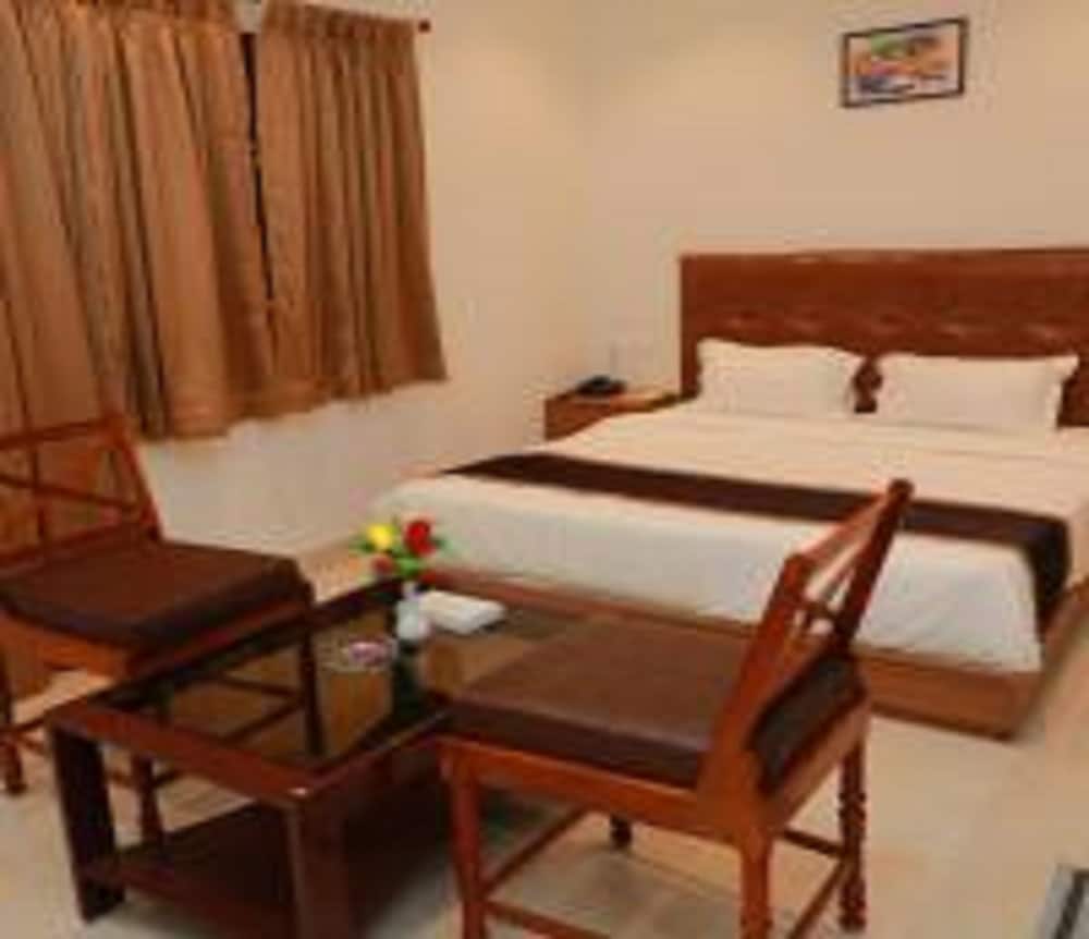 Standard Room photo 2