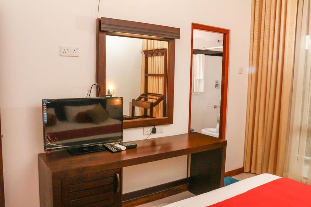 Triple Room, Multiple Beds