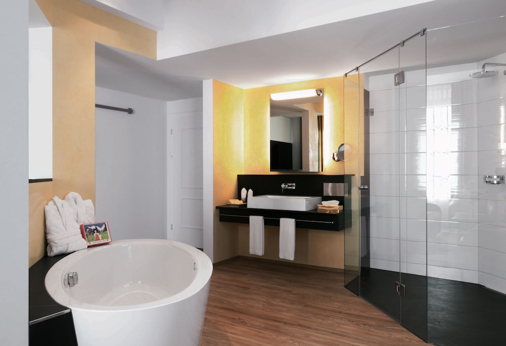Junior Suite - Photo 6