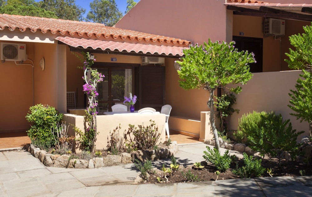Family Bungalow photo 1