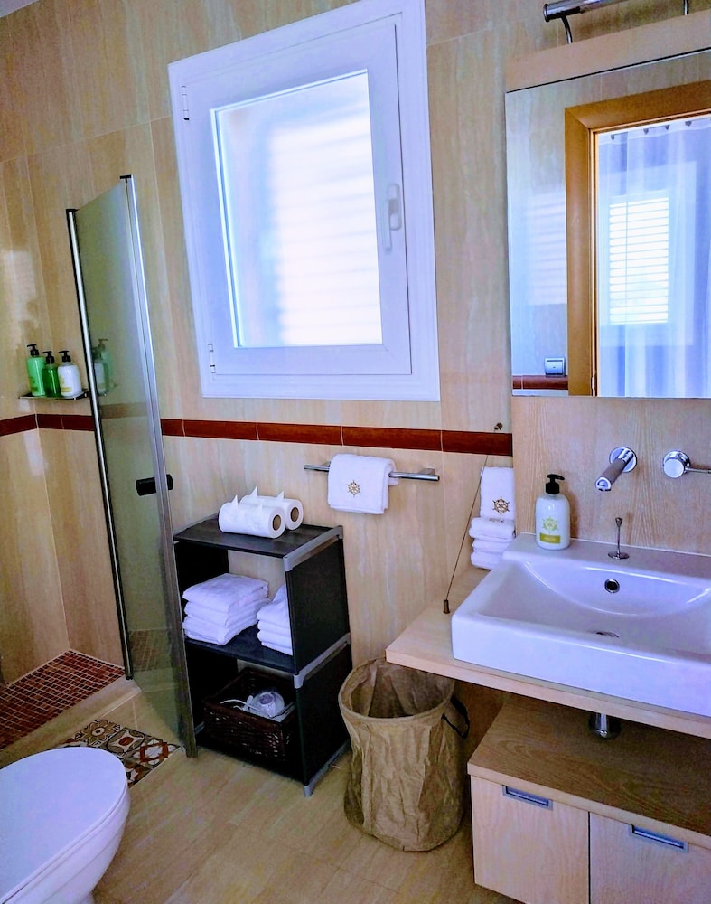Panoramic Suite, 1 Double Bed, Terrace, Sea View photo 2