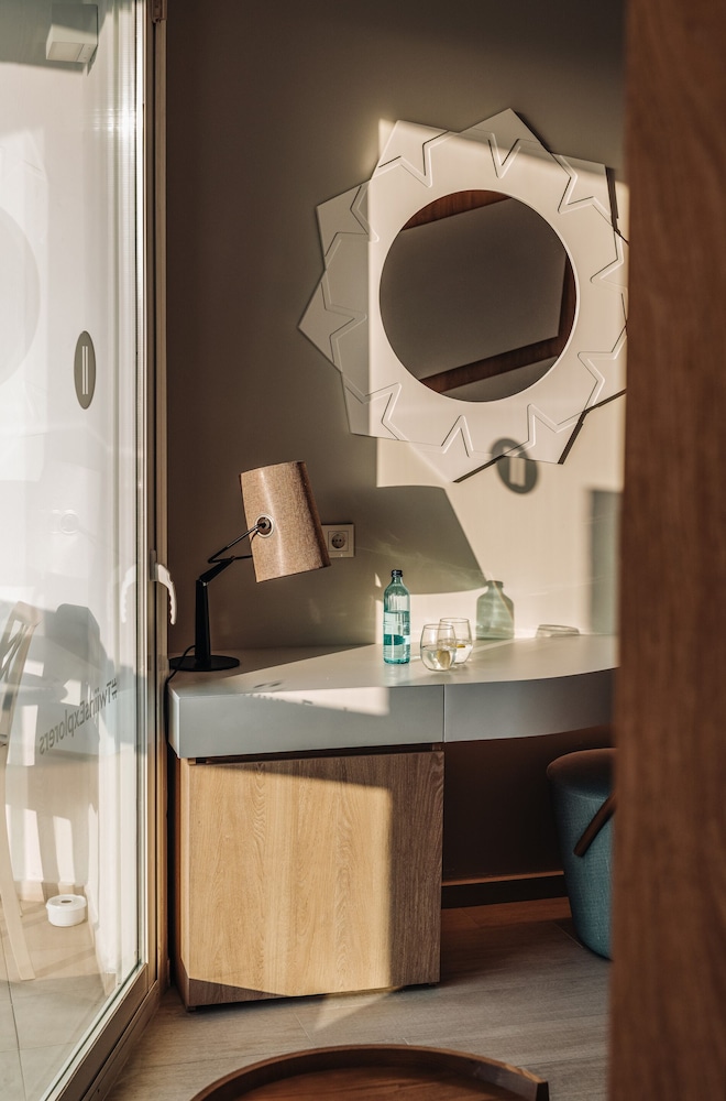 Double Room, Balcony (Uncover Double)