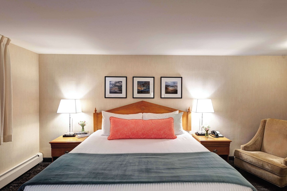 Junior Suite with 2 bedrooms photo 2