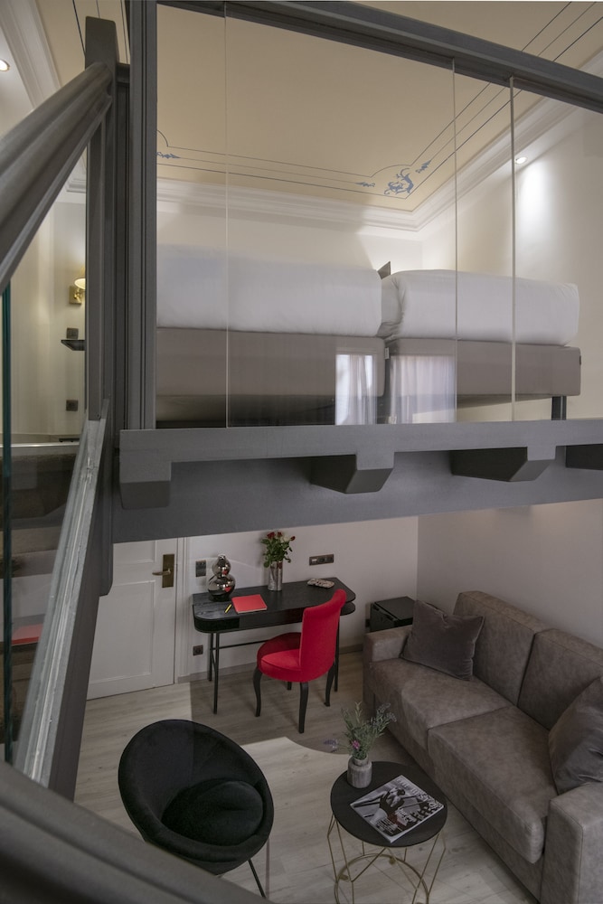 Junior Suite - Photo 8