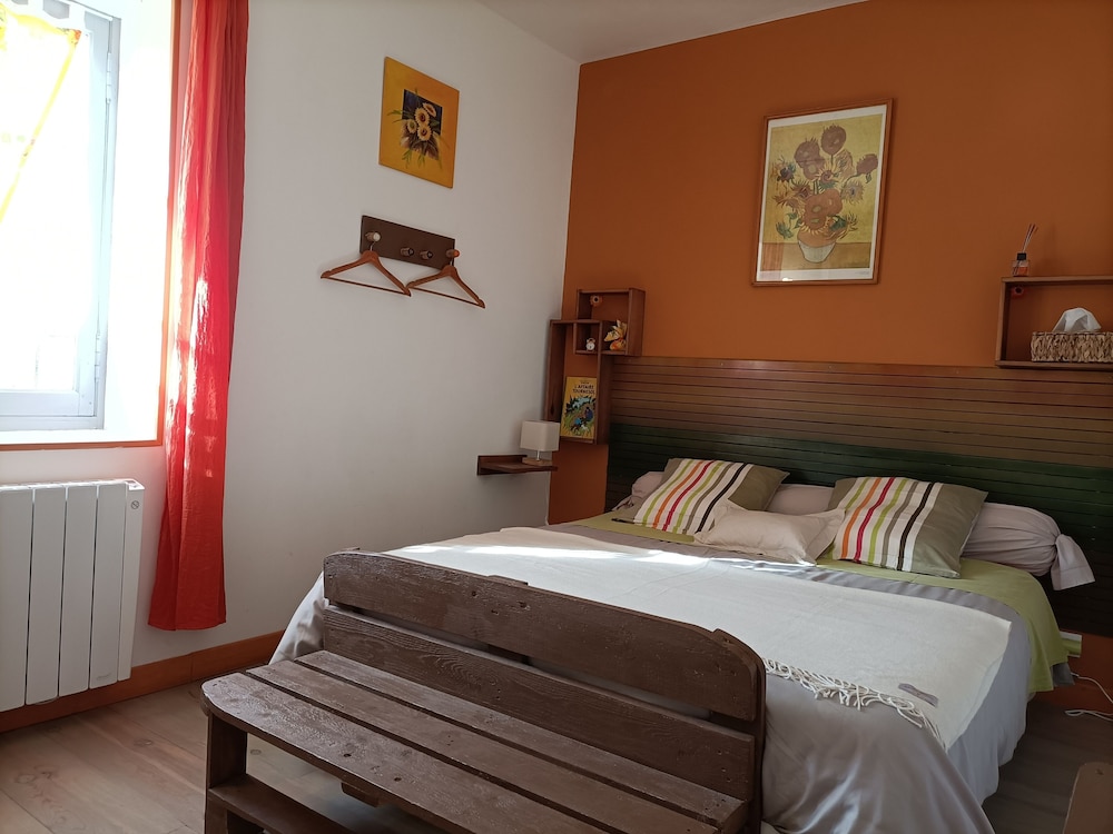 Double Room (Tournesol) photo 1