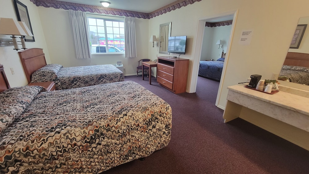 Suite, 2 Bedrooms photo 3