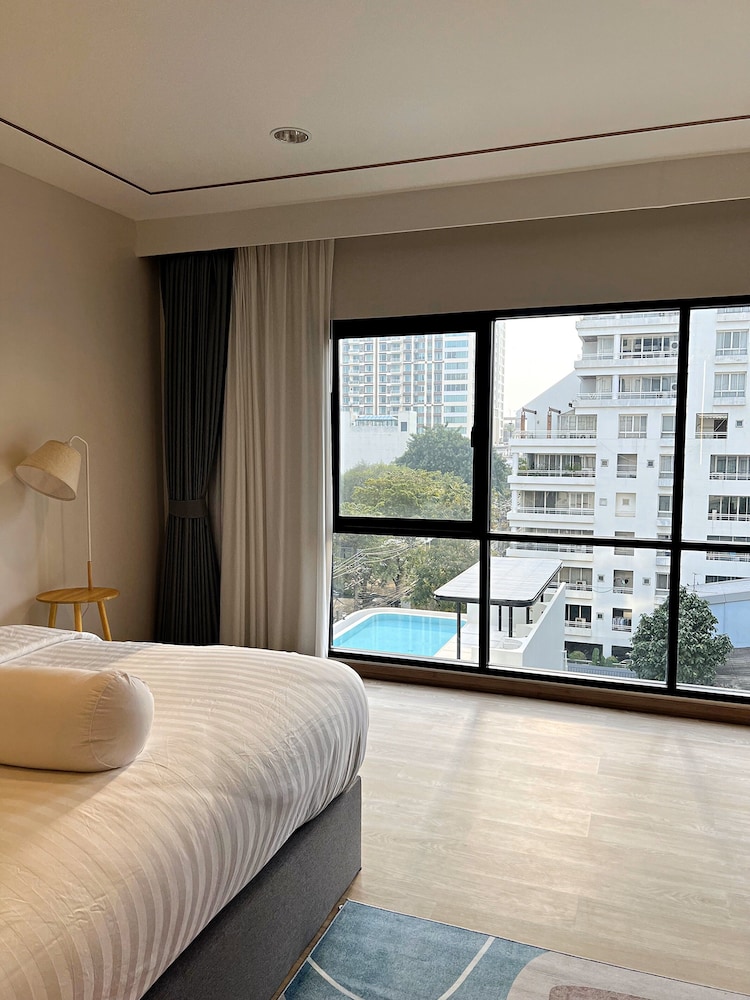 3 Bedroom Exclusive Apartment (Unit 502) photo 2