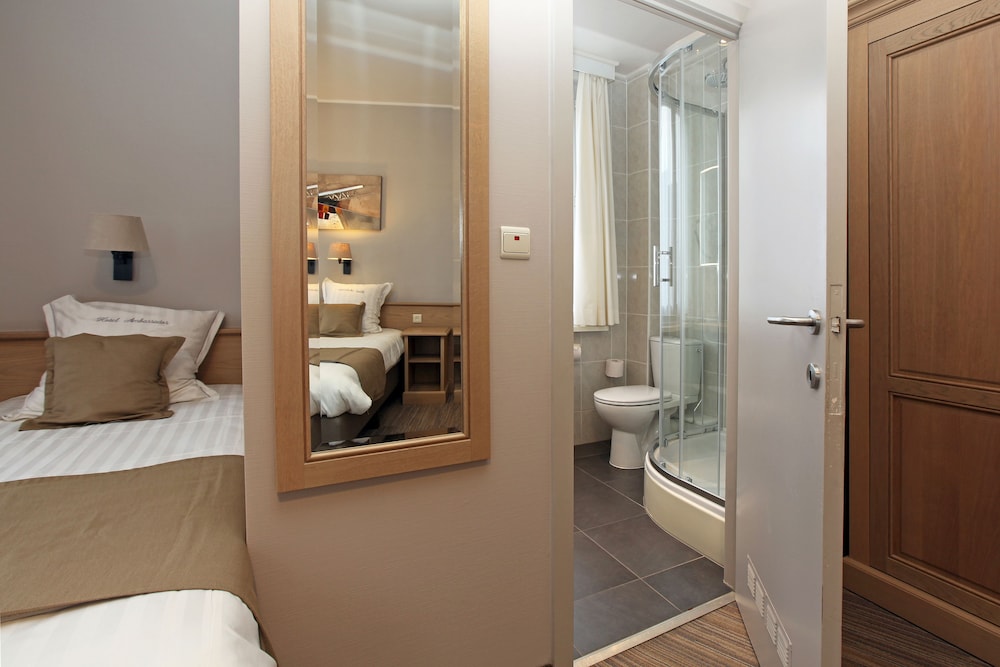 Superior Twin Room photo 1
