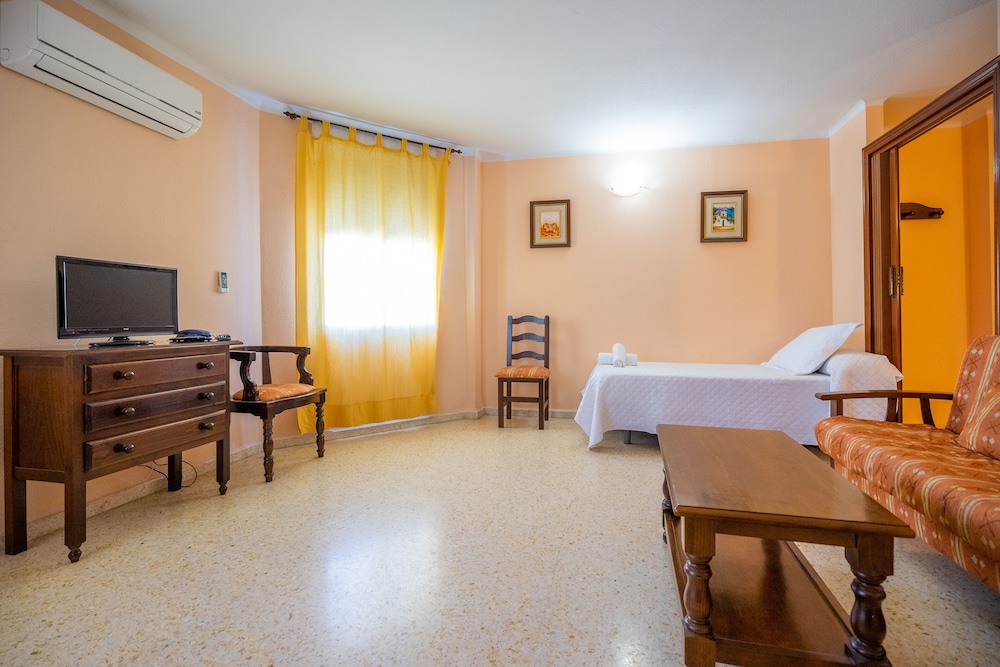 Comfort Triple Room - Photo 7