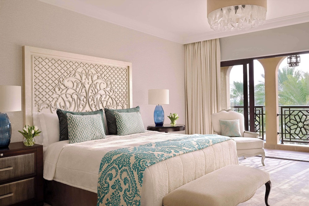 Arabian Court Deluxe Twin Room - Photo 1
