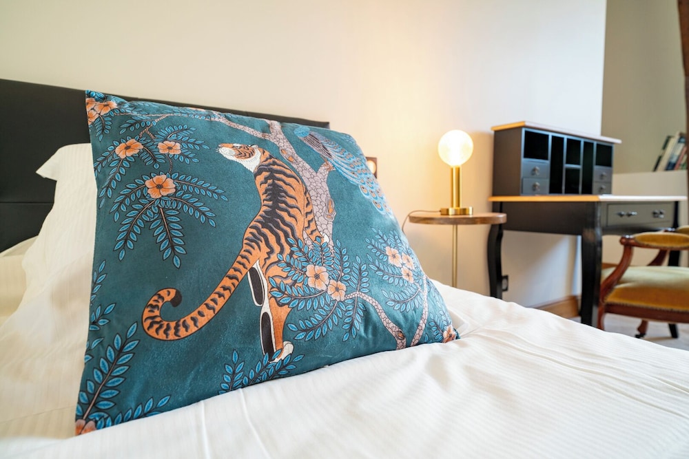 Luxury Suite, Park View photo 3