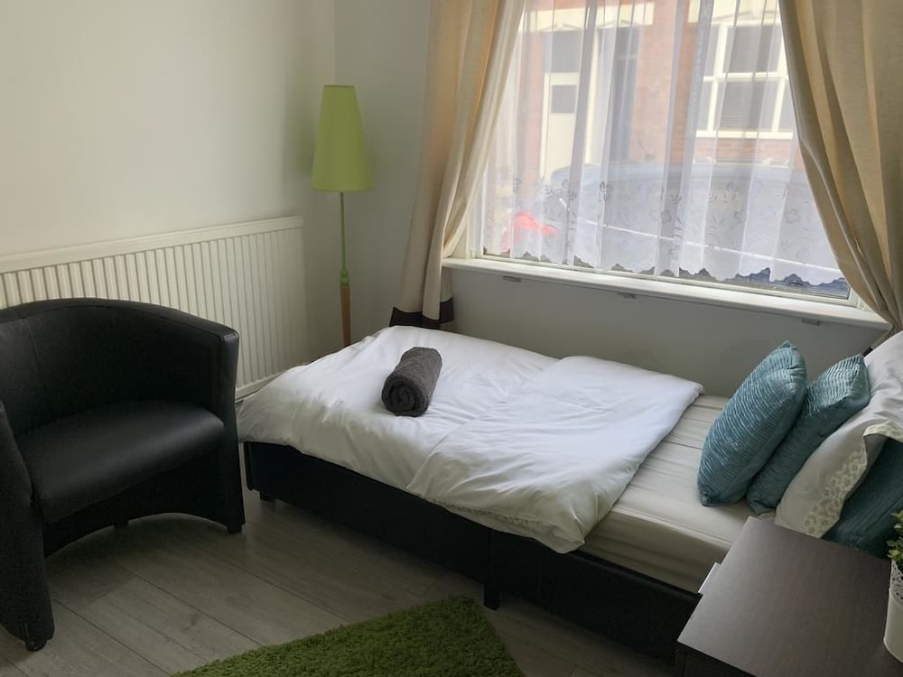 Standard Single Room photo 2