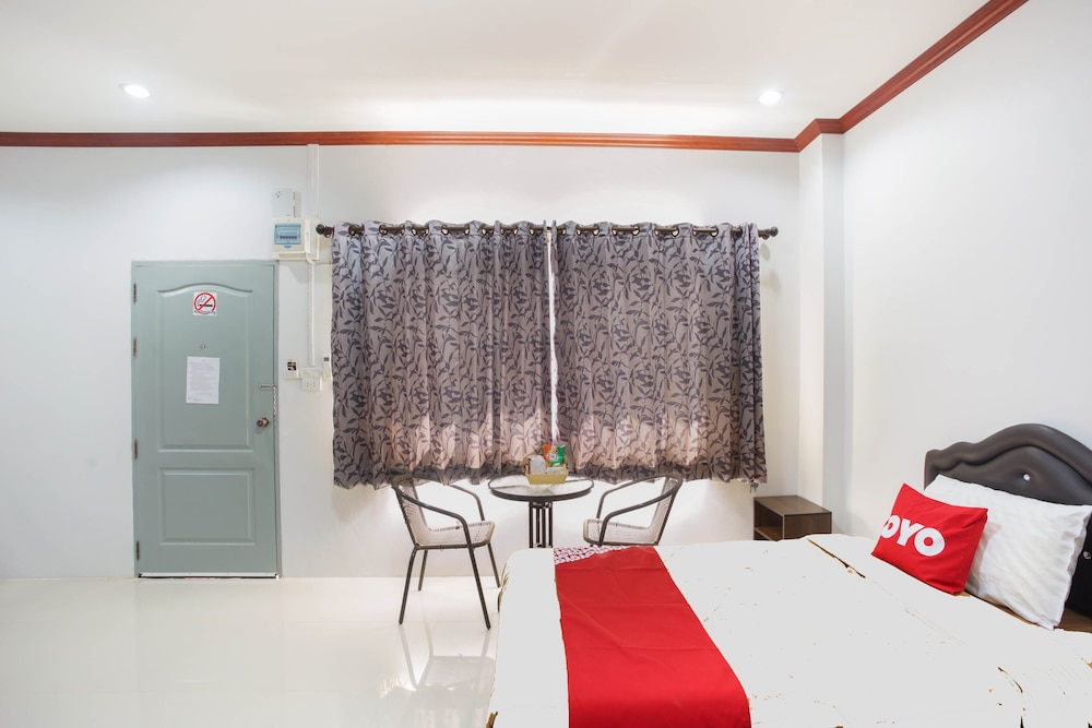 Deluxe Twin Room photo 3