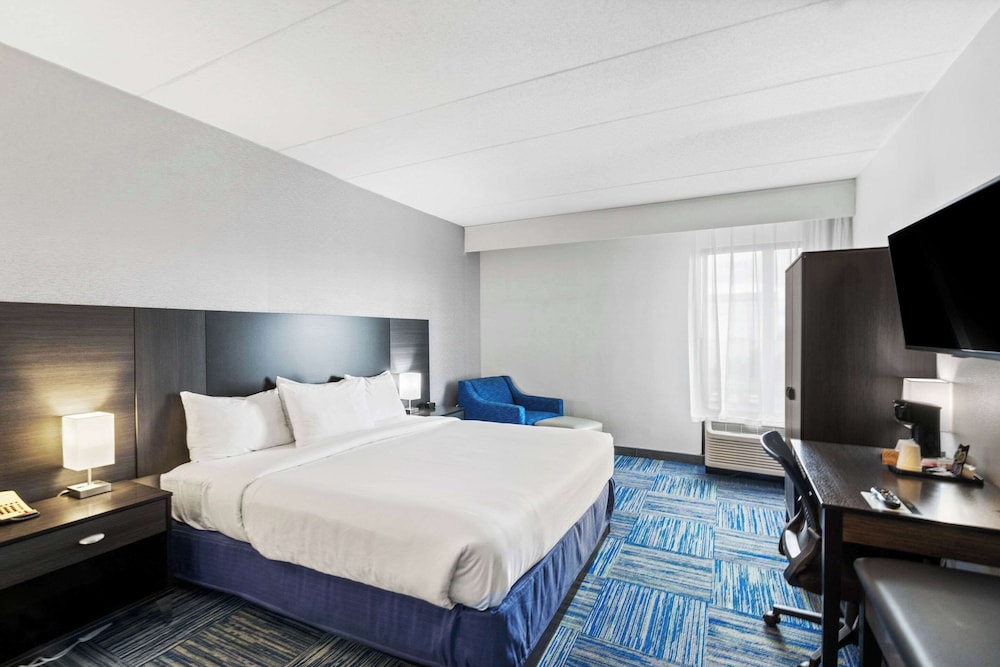 Premium Room, 1 King Bed