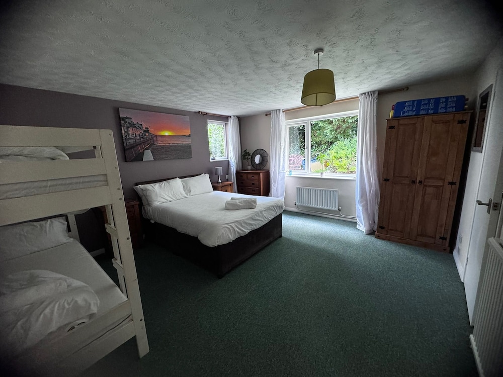 One Bedroom Apartment (4 Guest)