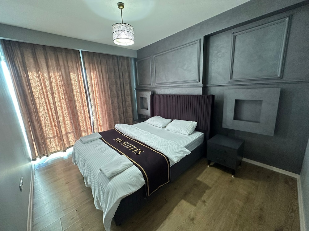 Deluxe Room, 1 Bedroom photo 3