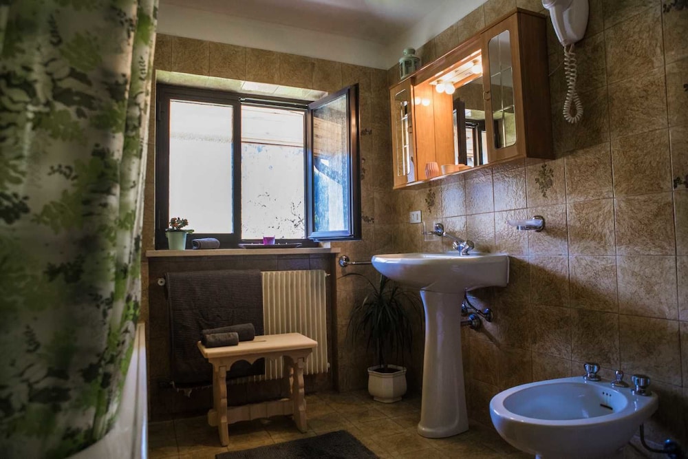 Duplex photo 2