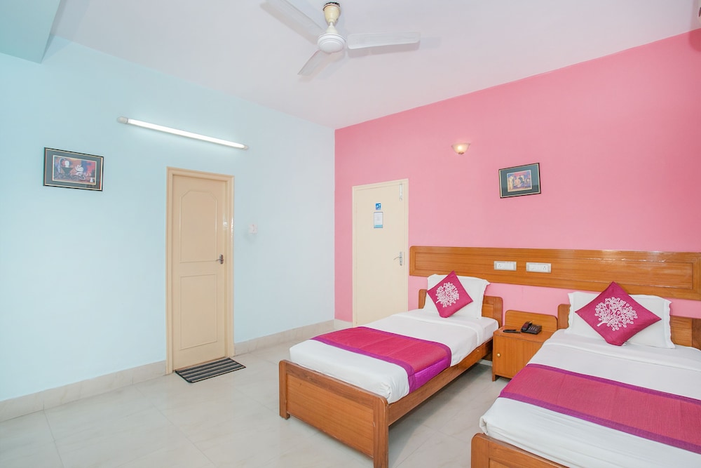 Double Or Twin Room photo 3