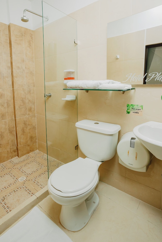 Deluxe Double or Twin Room photo 3