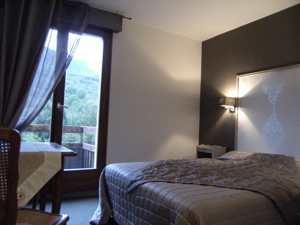 Standard Double Room photo 3