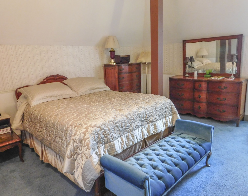 Robert’s Room photo 2