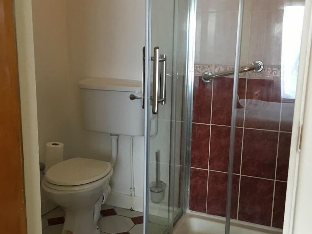 Double Room, Ensuite, Garden View photo 2