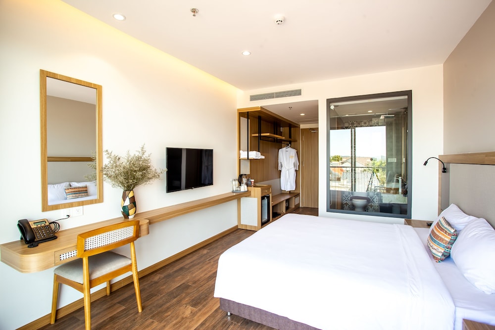 Panoramic Double or Twin Room photo 3