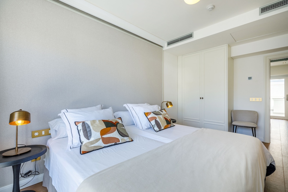 Suite Apartment - Photo 6
