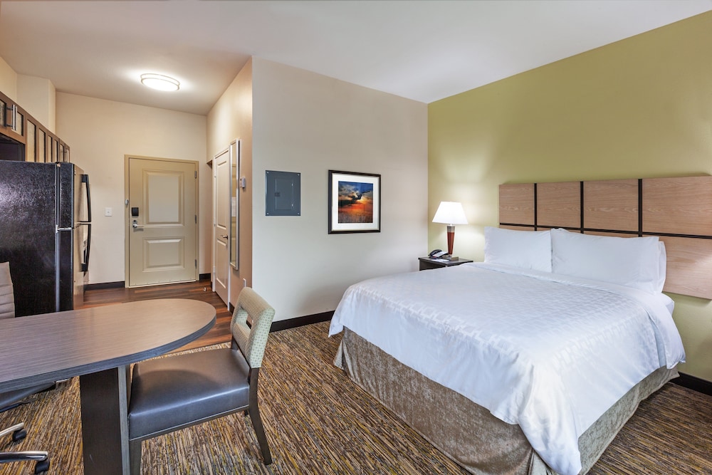 Studio Suite, 1 Queen Bed (Communications) photo 2