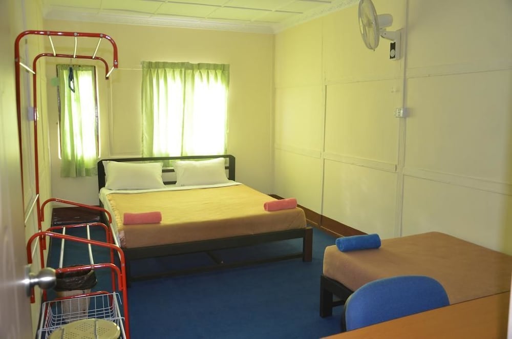 Deluxe Twin Room photo 2
