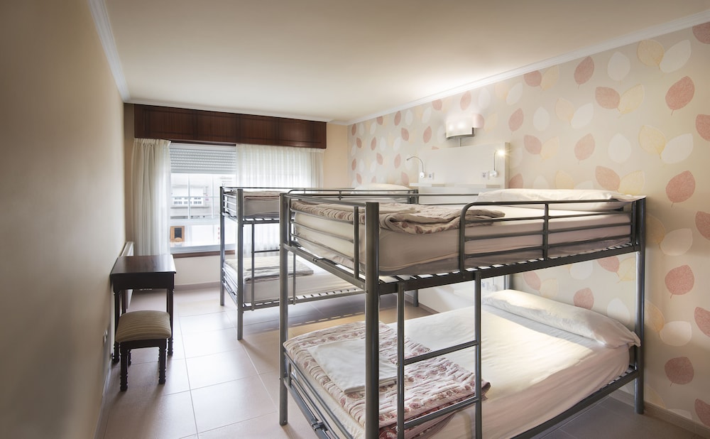 Economy Quadruple Room photo 1