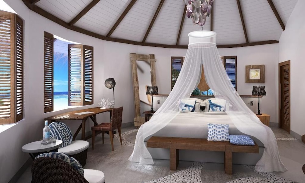 Villa, Beach View, Beachside - Photo 11