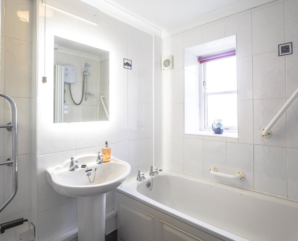 Cottage, Private Bathroom (Maple Cottage) photo 3