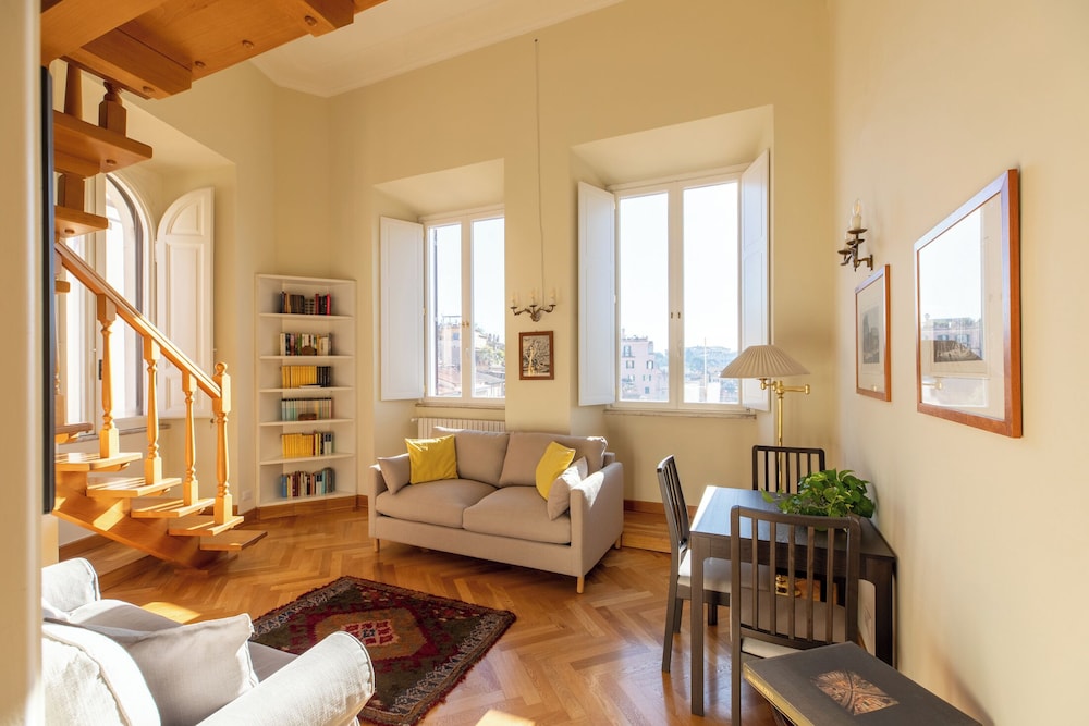 Panoramic Apartment