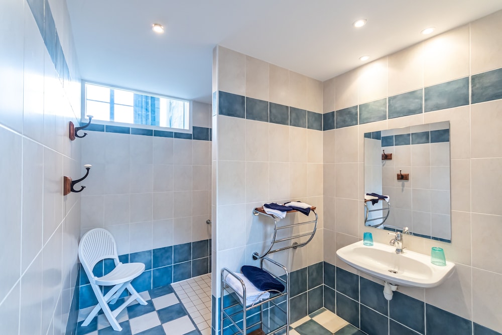 Family Quadruple Room, 1 Bedroom, Non Smoking, Garden View (AU CLAIR DE LA LUNE) photo 2