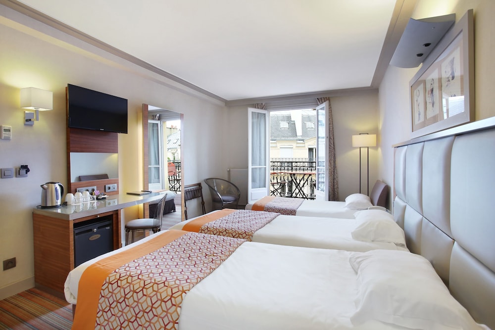 Room, Connecting Rooms (5 Pax)