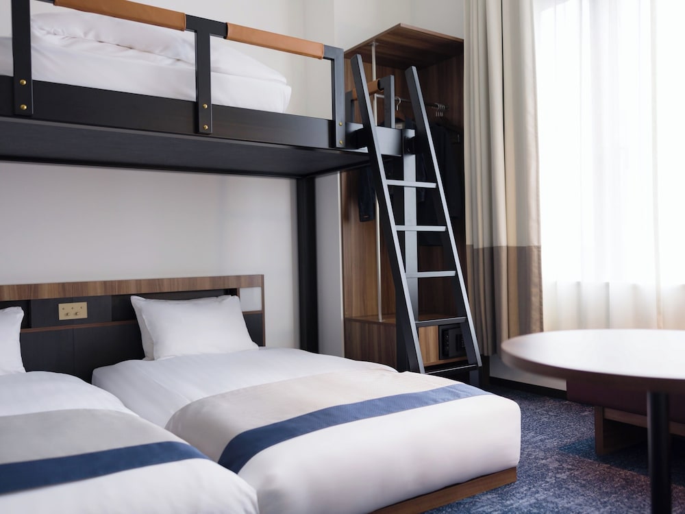 Superior Triple Room (Bunk) photo 3