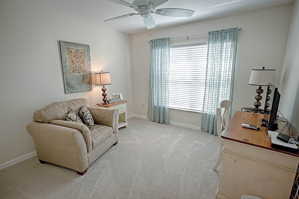 House, 3 Bedrooms photo 1