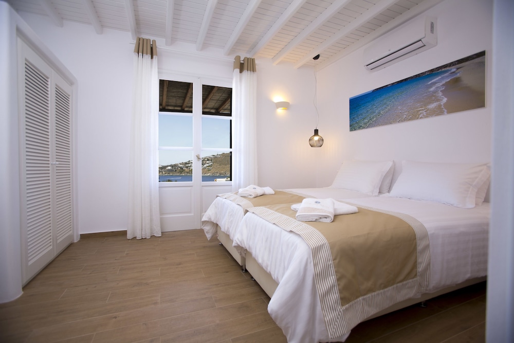 Superior Suite, 2 Bedrooms, Sea View photo 1
