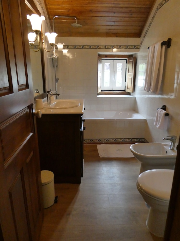 Duplex, 2 Bedrooms photo 3