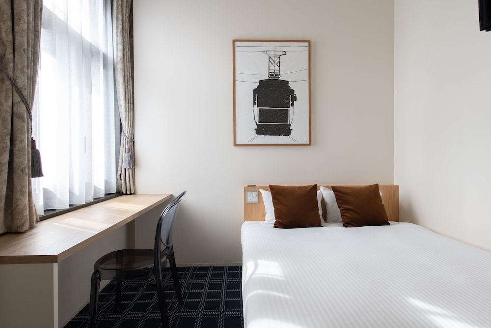 Standard Double Compact with Private Bathroom in the Historic Bldg