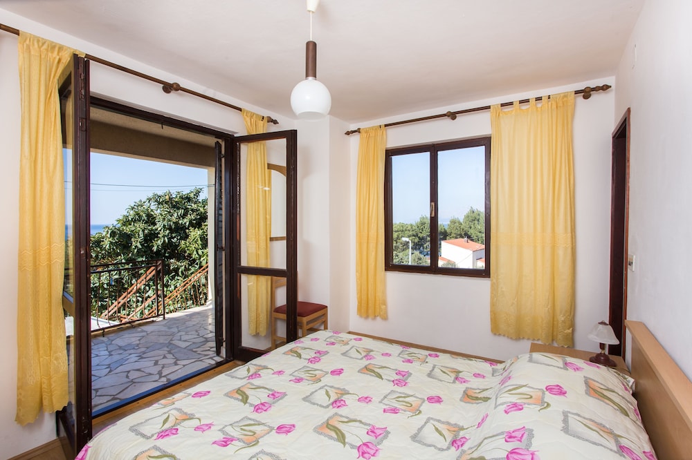 Apartment, 4 Bedrooms, Terrace, Sea View photo 2