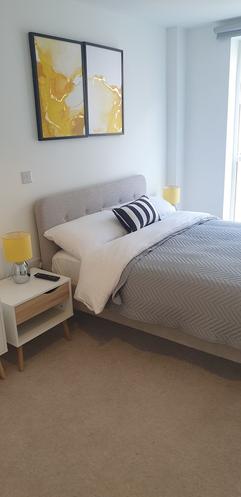 One Bedroom Apartment - Photo 4