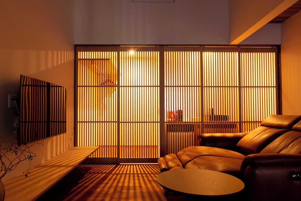 Standard Twin Room, City View, Annex Building photo 1