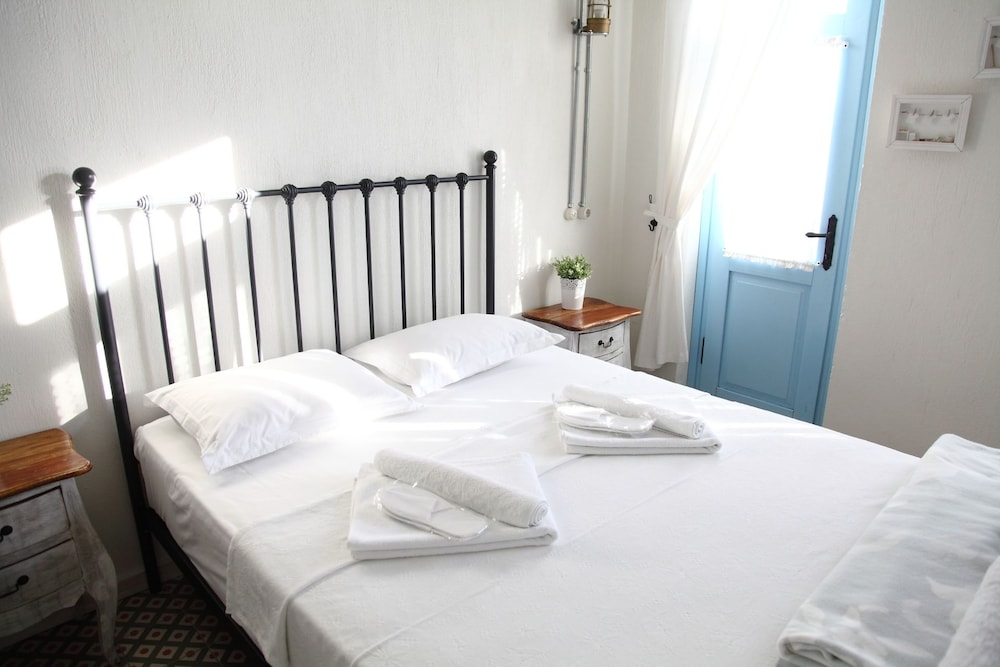 Standard Double Room, Sea View photo 3