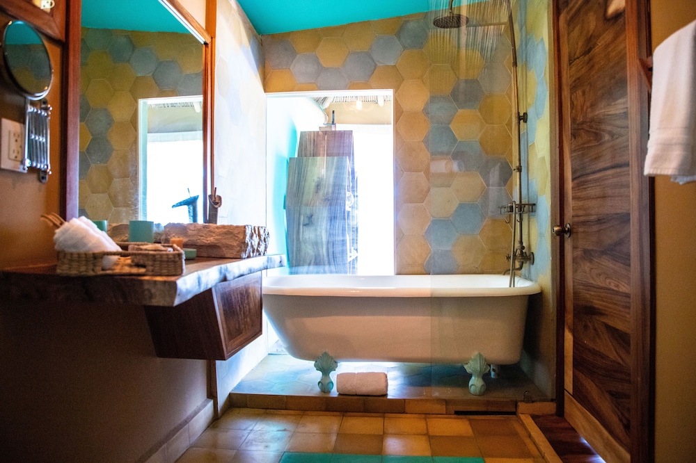Honeymoon Room photo 3