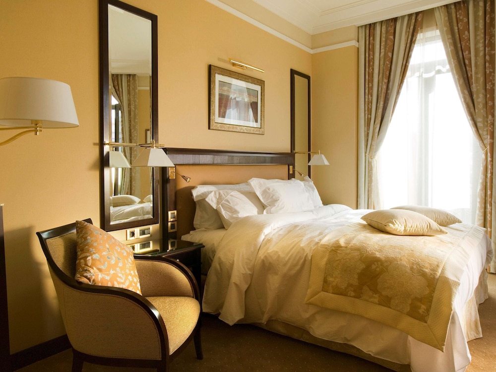 Classic Room, 1 King Bed