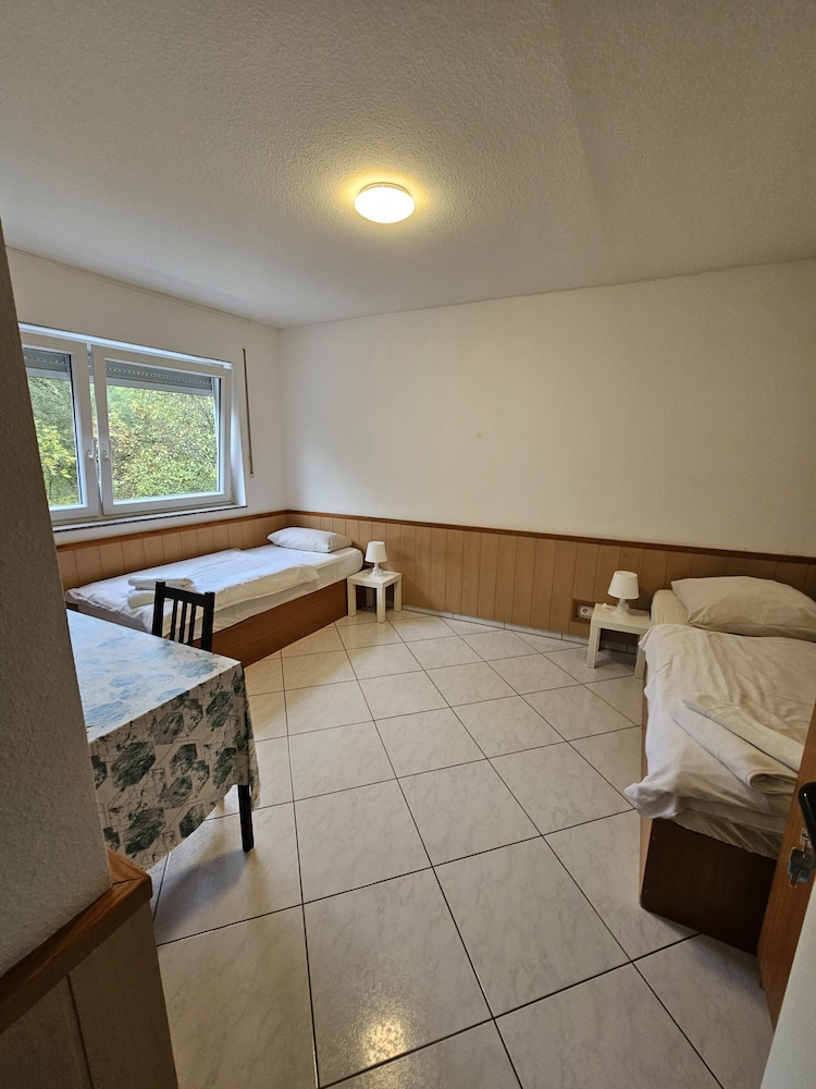 Classic Apartment, Private Bathroom, Garden View