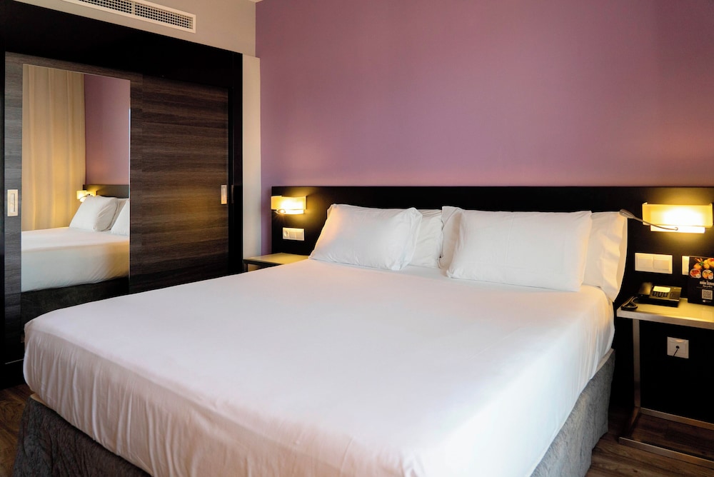 Classic Room (Exterior View) - Photo 3